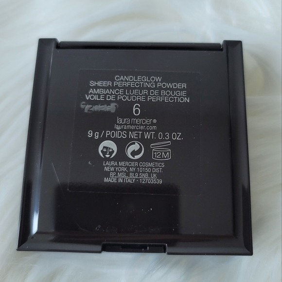 NEW Laura Mercier Powder - Picture 4 of 4